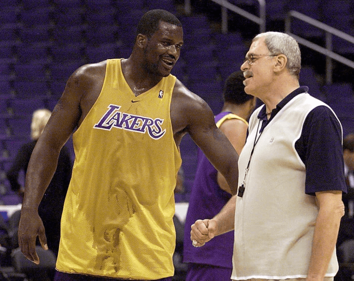 中也属于佼 中也属于佼