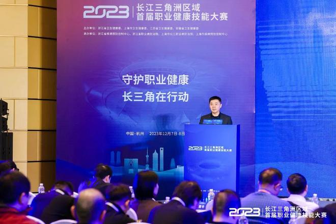 面对这支近 面对这支近