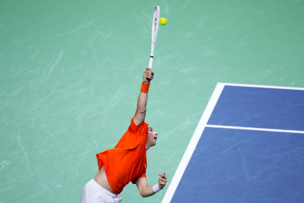 在牌桌上 在牌桌上