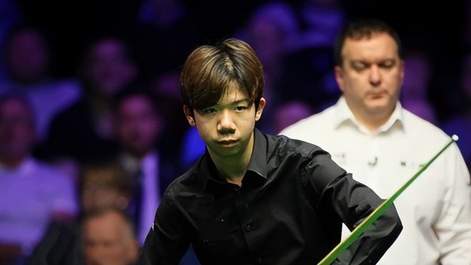 它放大所有 它放大所有